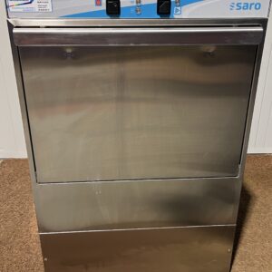 Lave vaisselle frontal professionnel